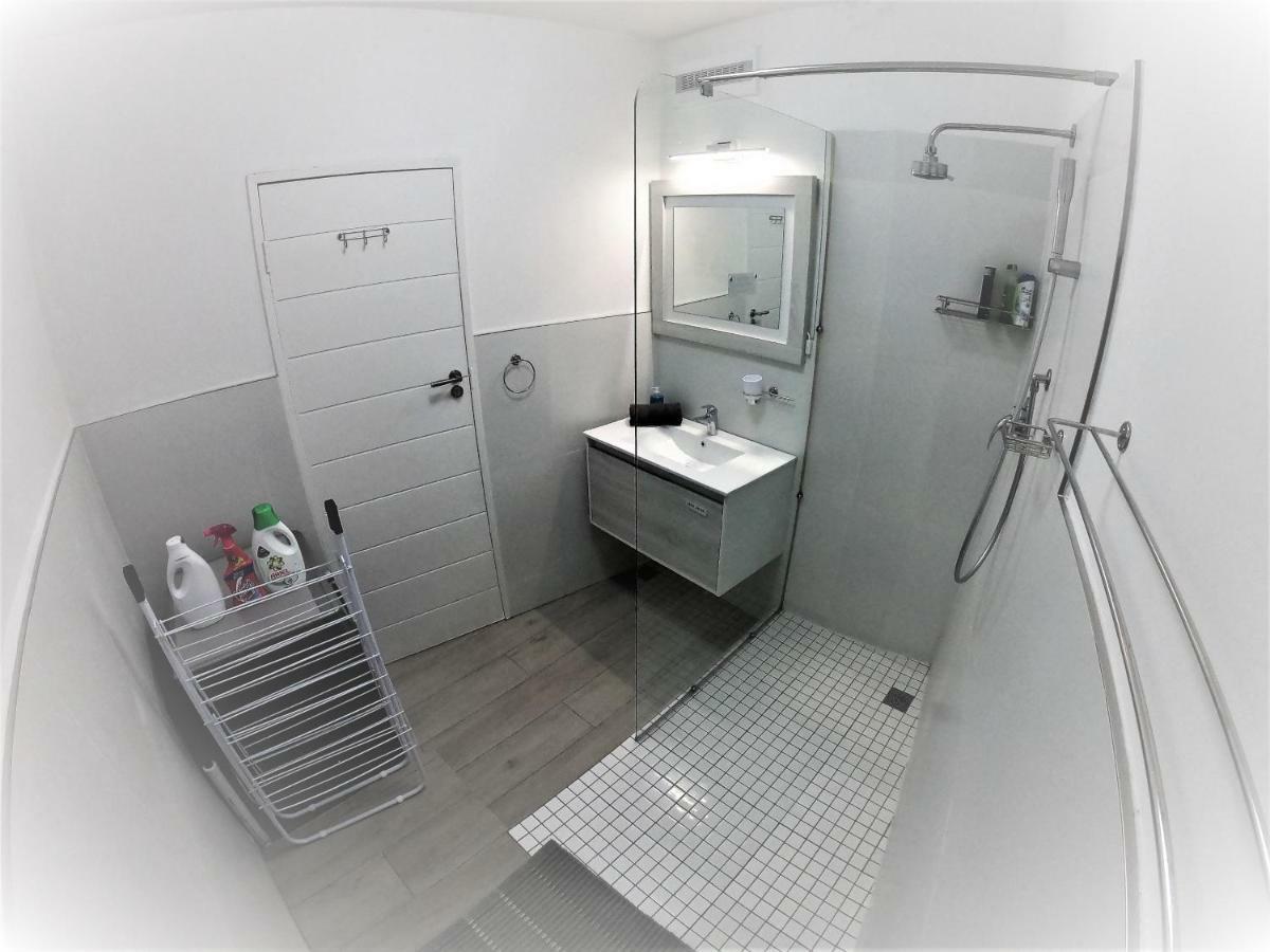 Disa Park 17th Floor With Views *